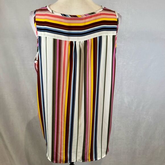 Beautiful colors striped top size large - Picture 3 of 6